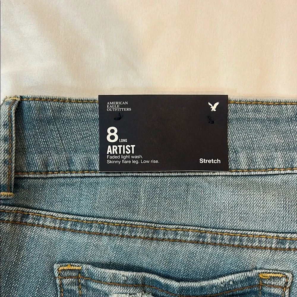 NWT American Eagle Artist Skinny Flare Leg Low Rise Jeans (Size 8 Long) - Picture 7 of 9
